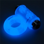 Голубое, светящееся в темноте эрекционное виброкольцо Lumino Play Vibrating Penis Ring - Lovetoy - во Владивостоке купить с доставкой