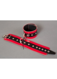 Красные лакированные наручники с клёпками - Подиум - купить с доставкой во Владивостоке