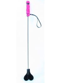 Лаковый стек с розовой меховой ручкой - 64 см. - БДСМ Арсенал - купить с доставкой во Владивостоке