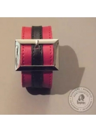 Красно-чёрный браслет с прямоугольной пряжкой - Подиум - купить с доставкой во Владивостоке