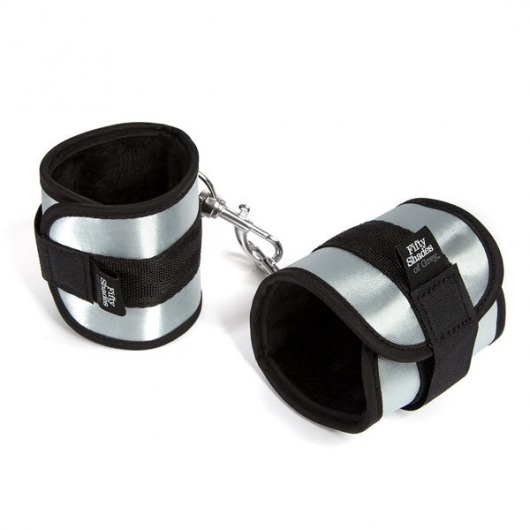 Серо-черные наручники Totally His - Fifty Shades of Grey - купить с доставкой во Владивостоке