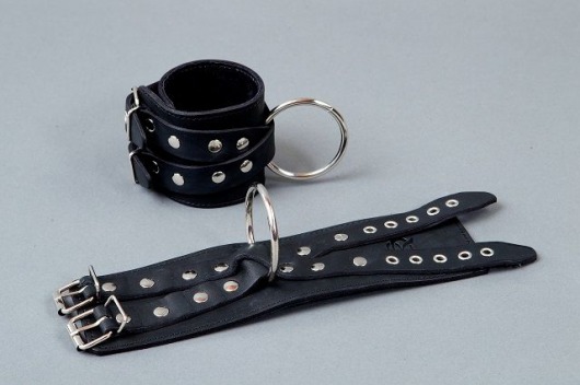 Чёрные кожаные наручники  Крест - Подиум - купить с доставкой во Владивостоке