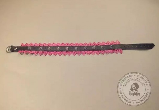 Чёрный ошейник с цикламеновым кружевом и шипами - Подиум - купить с доставкой во Владивостоке